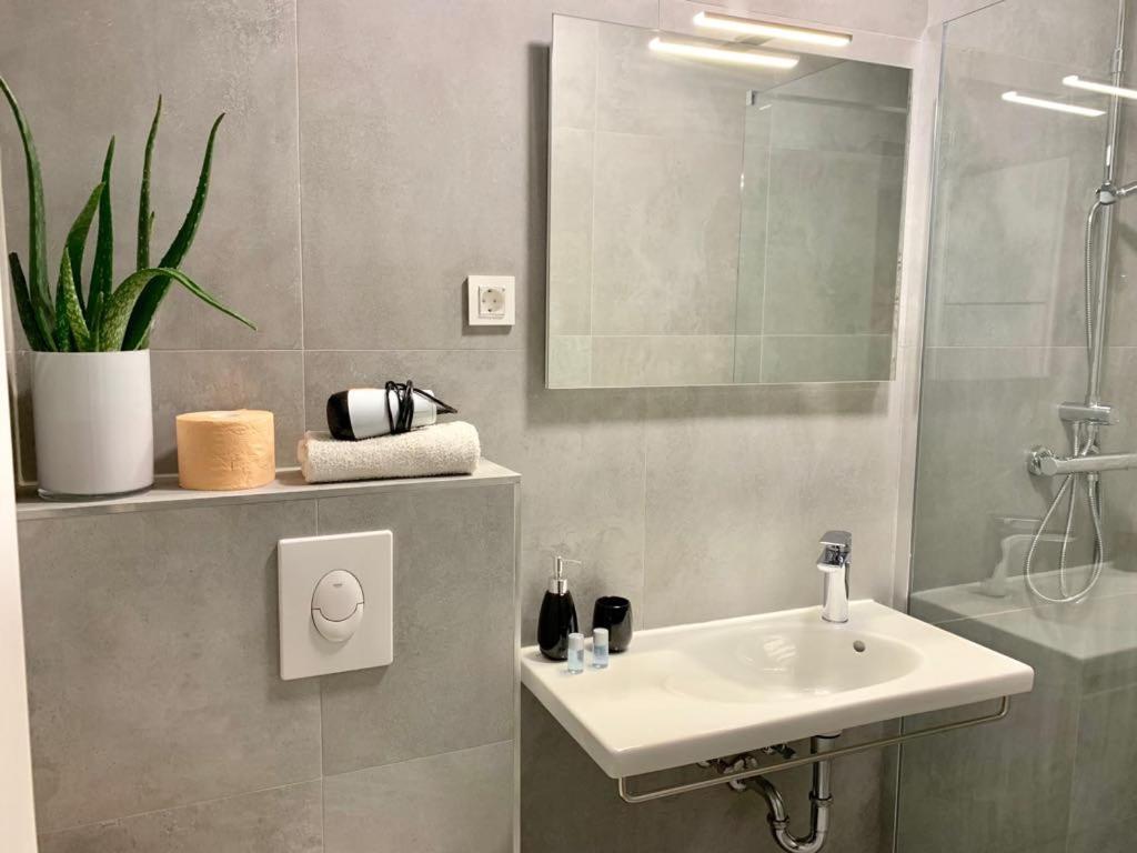 Deluxe Suites Mandic Omiš Dış mekan fotoğraf