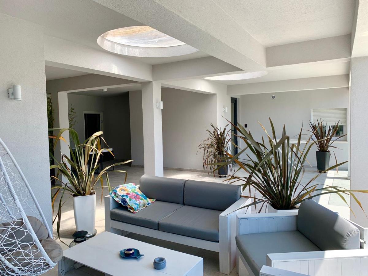 Deluxe Suites Mandic Omiš Dış mekan fotoğraf