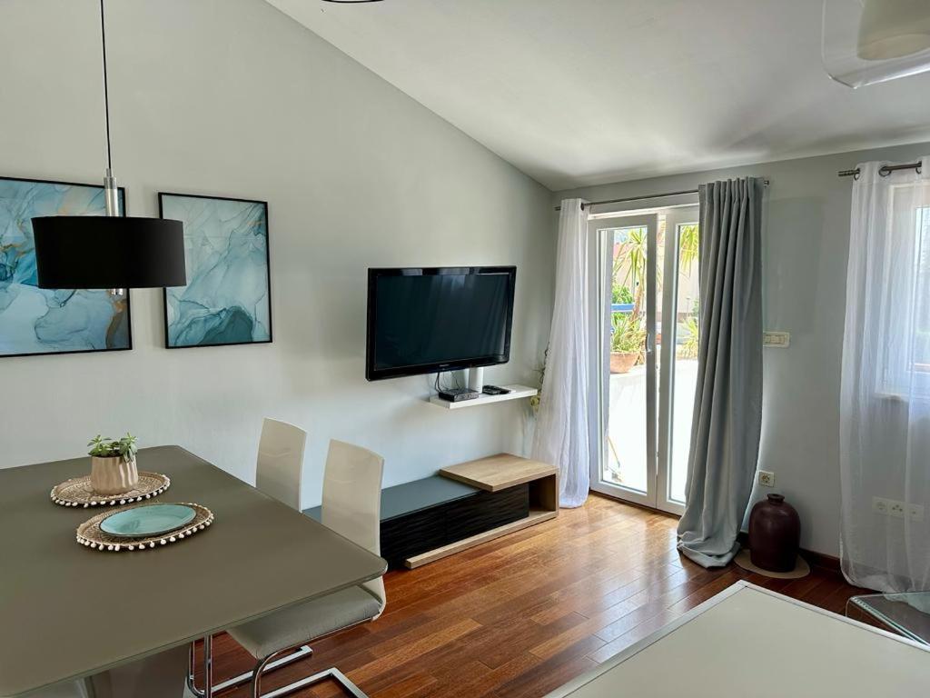 Deluxe Suites Mandic Omiš Dış mekan fotoğraf
